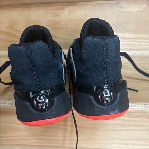 Adidas Harden vol. 4 sneakers - Picture 7 of 10